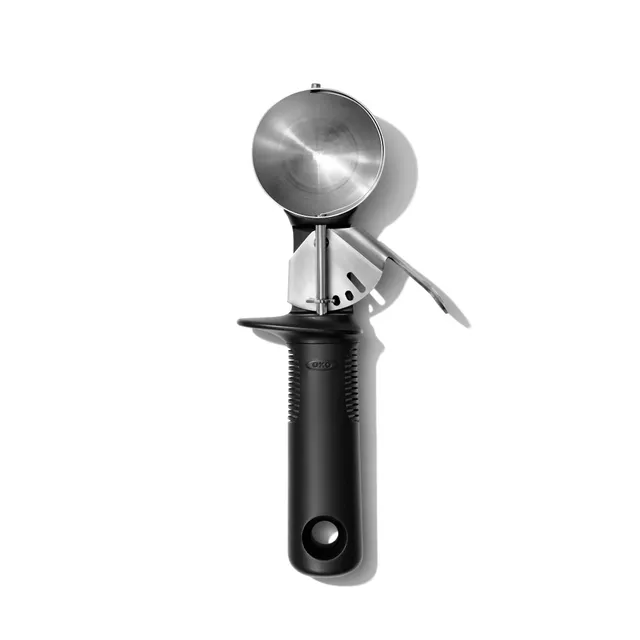 oxo-good-grips-cuill-re-glace-avec-g-chette-lib-re-la-boule-d-une-pression-manch image 1