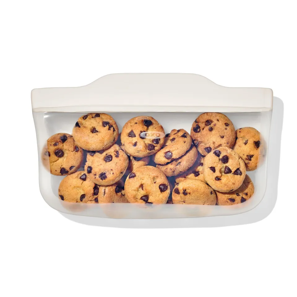 oxo-good-grips-pochette-snack-r-utilisable-en-silicone-alimentaire-335-ml-tanche image 1