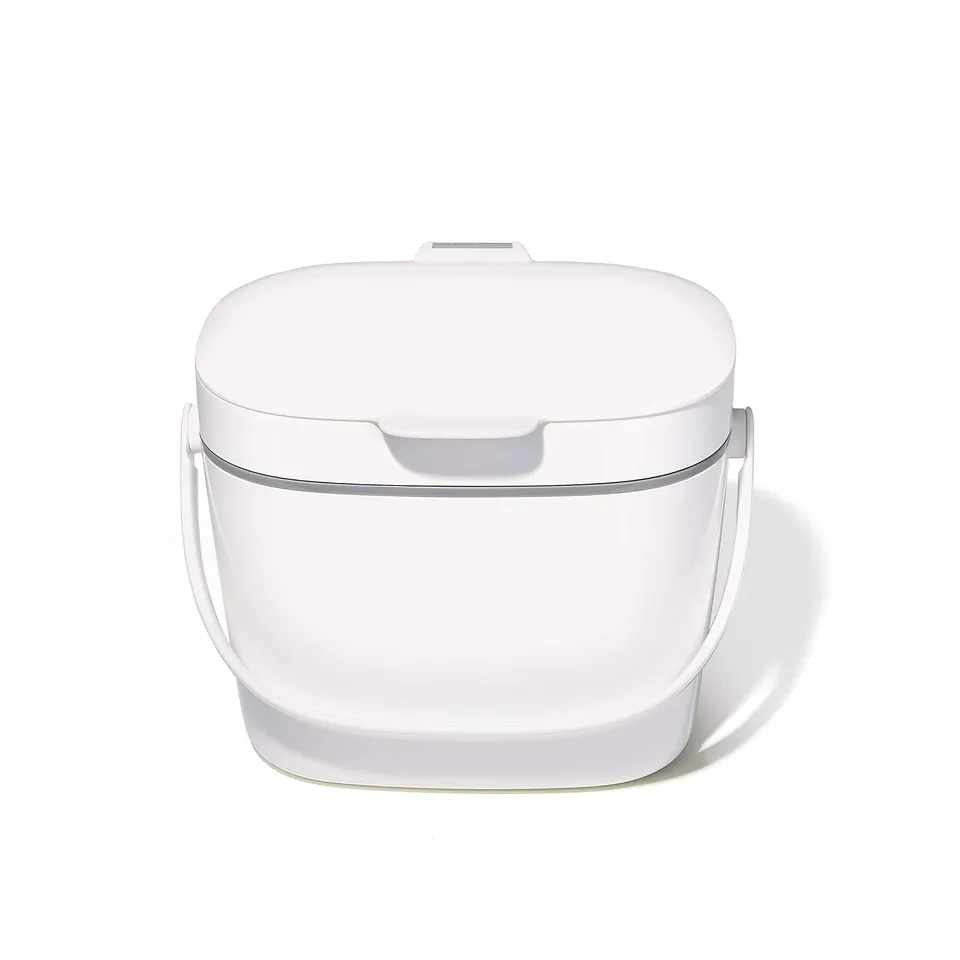 oxo-good-grips-bac-compost-6-6-l-blanc-couvercle-rabattable-anti-odeur-poign-e-r image 1