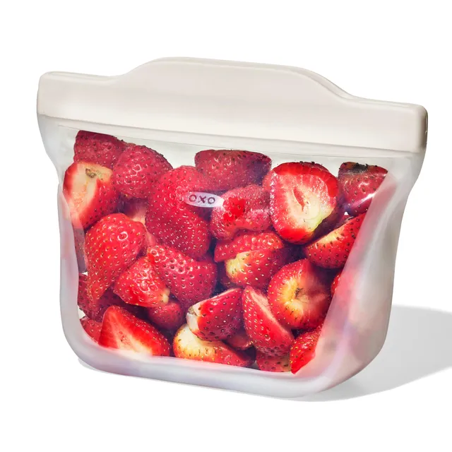oxo-good-grips-pochette-snack-r-utilisable-en-silicone-alimentaire-335-ml-beige- image 1