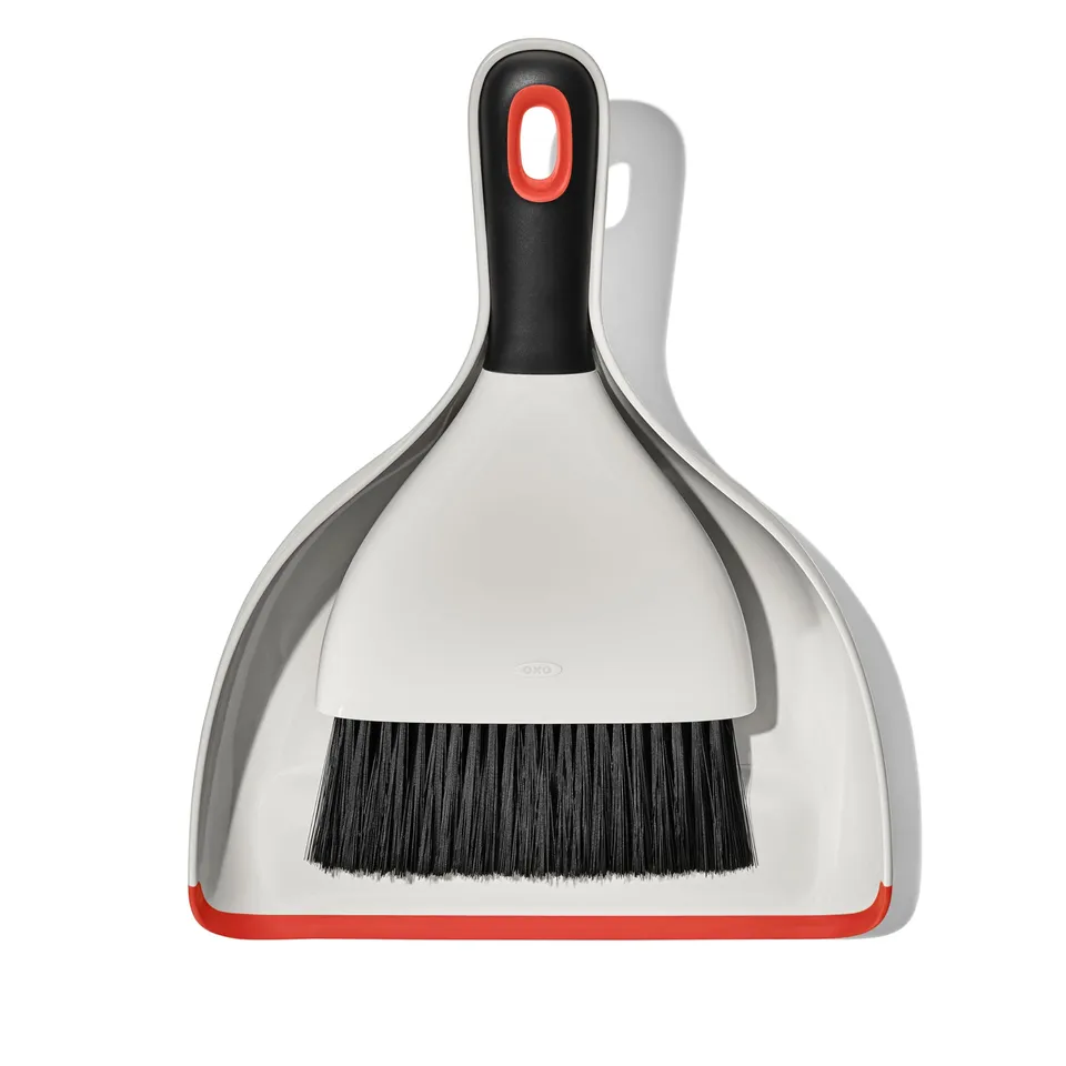 oxo-good-grips-pelle-et-balayette-poussi-re-poils-fermes-manche-antid-rapant-et- image 1