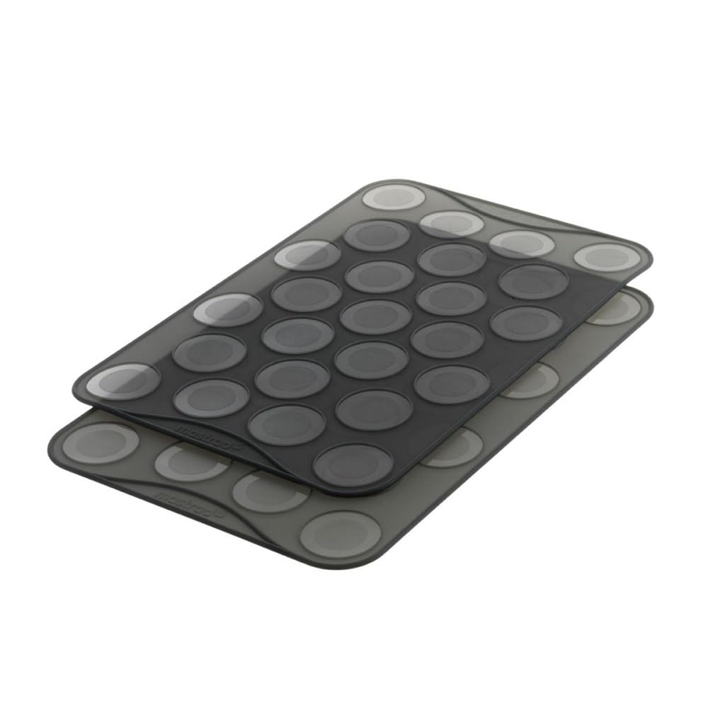 mastrad-f45514-feuille-de-cuisson-macarons-silicone-lot-de-2-25-empreintes-de-4- image 1