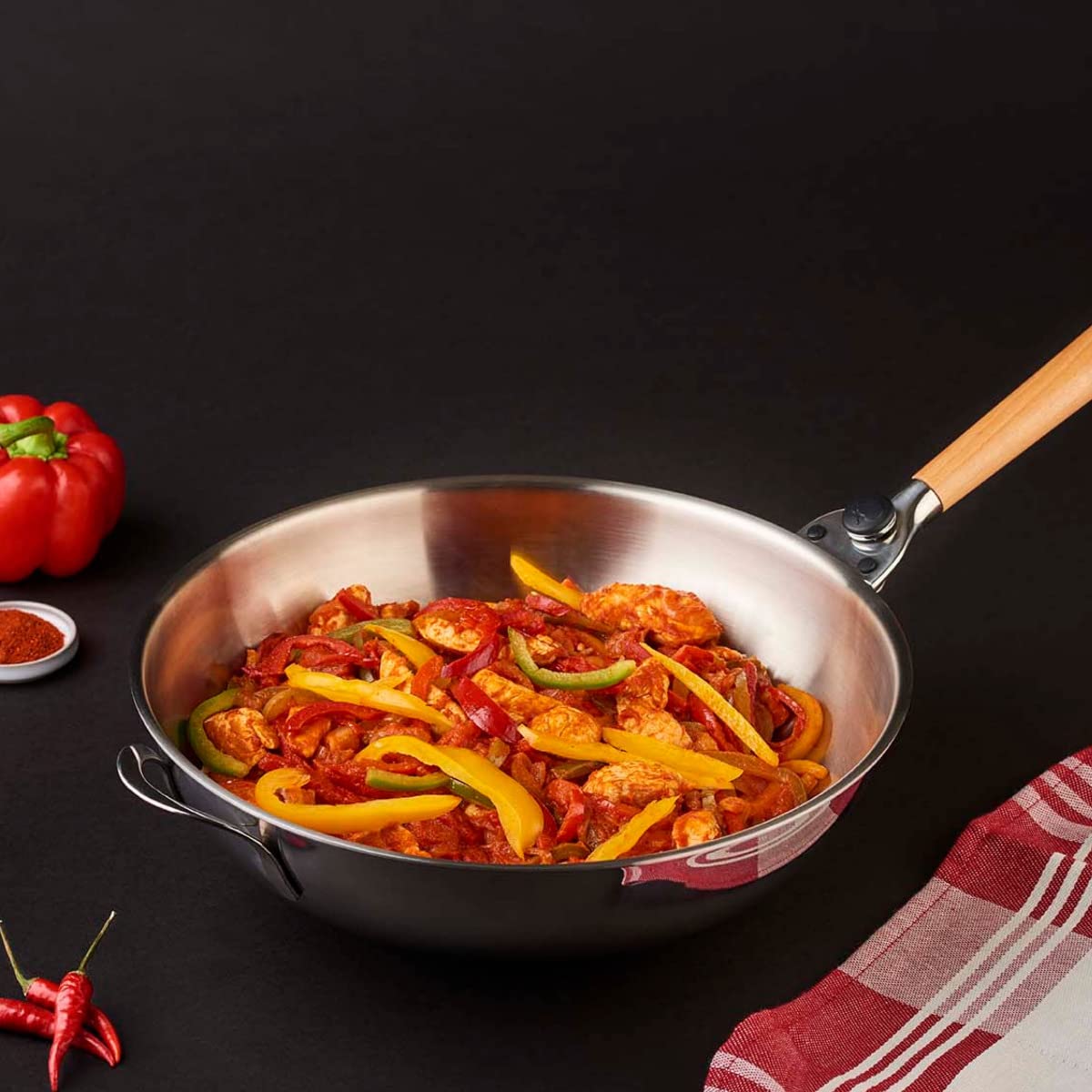 mastrad-f63800-o-wok-gourmet-32-cm-inox-compatible-tous-feux-dont-induction-poig image 8