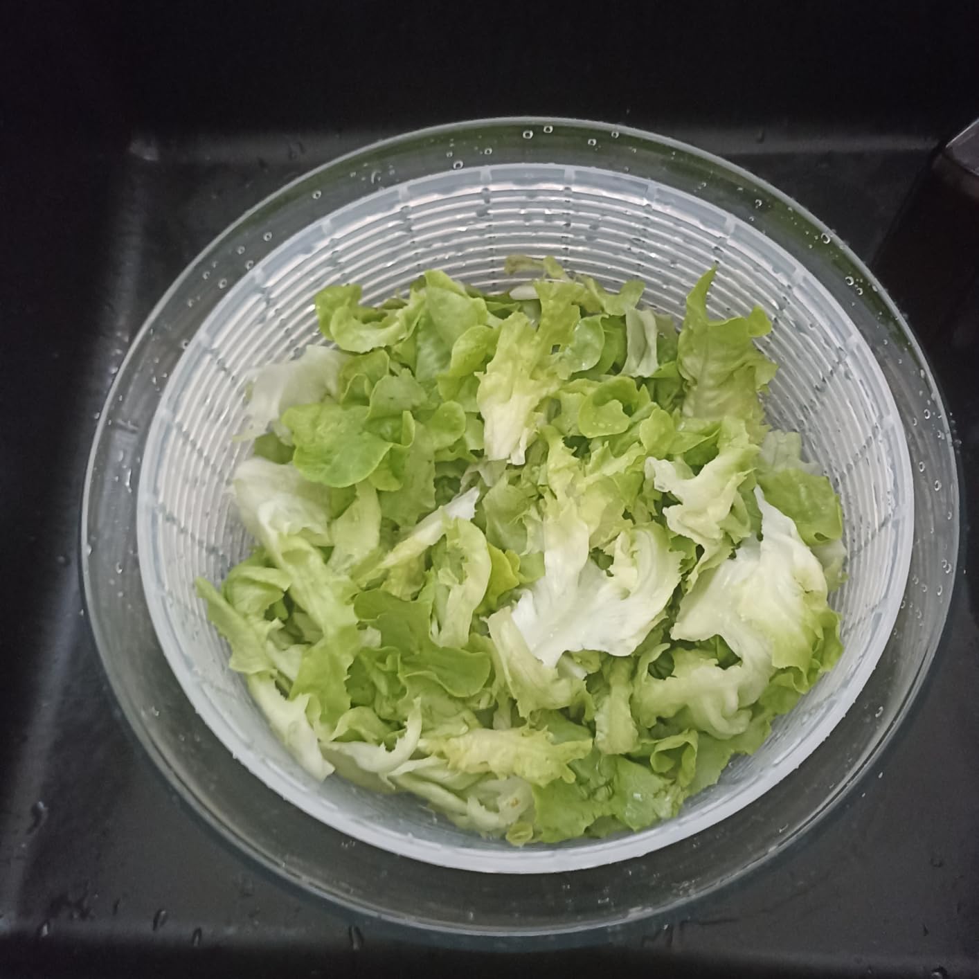 Une seule main, quel bonheur