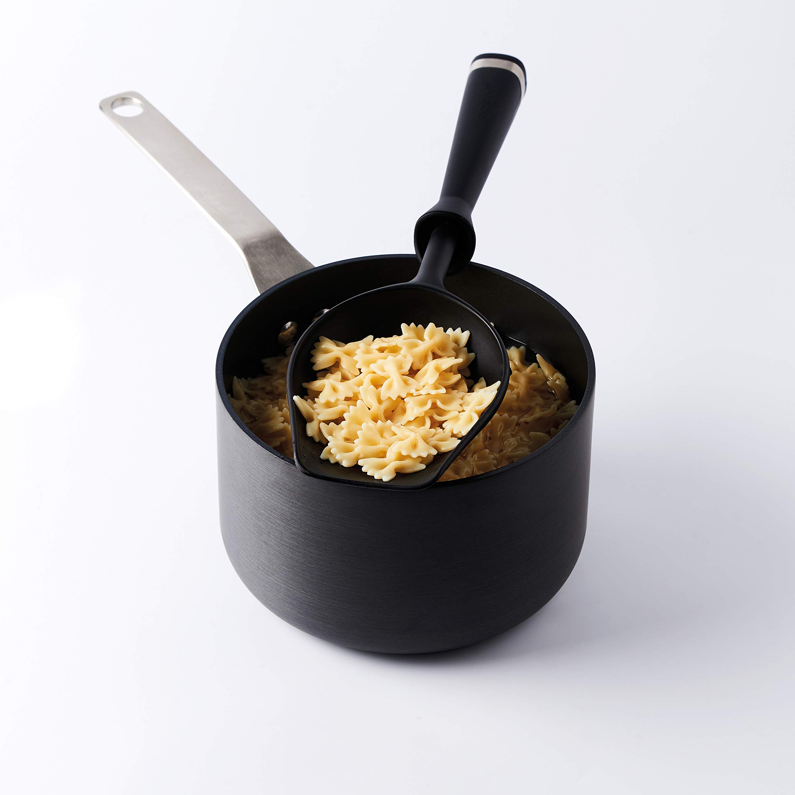 mastrad-f18800-scoop-express-gouttoir-main-noir-tient-debout-sans-bpa image 4