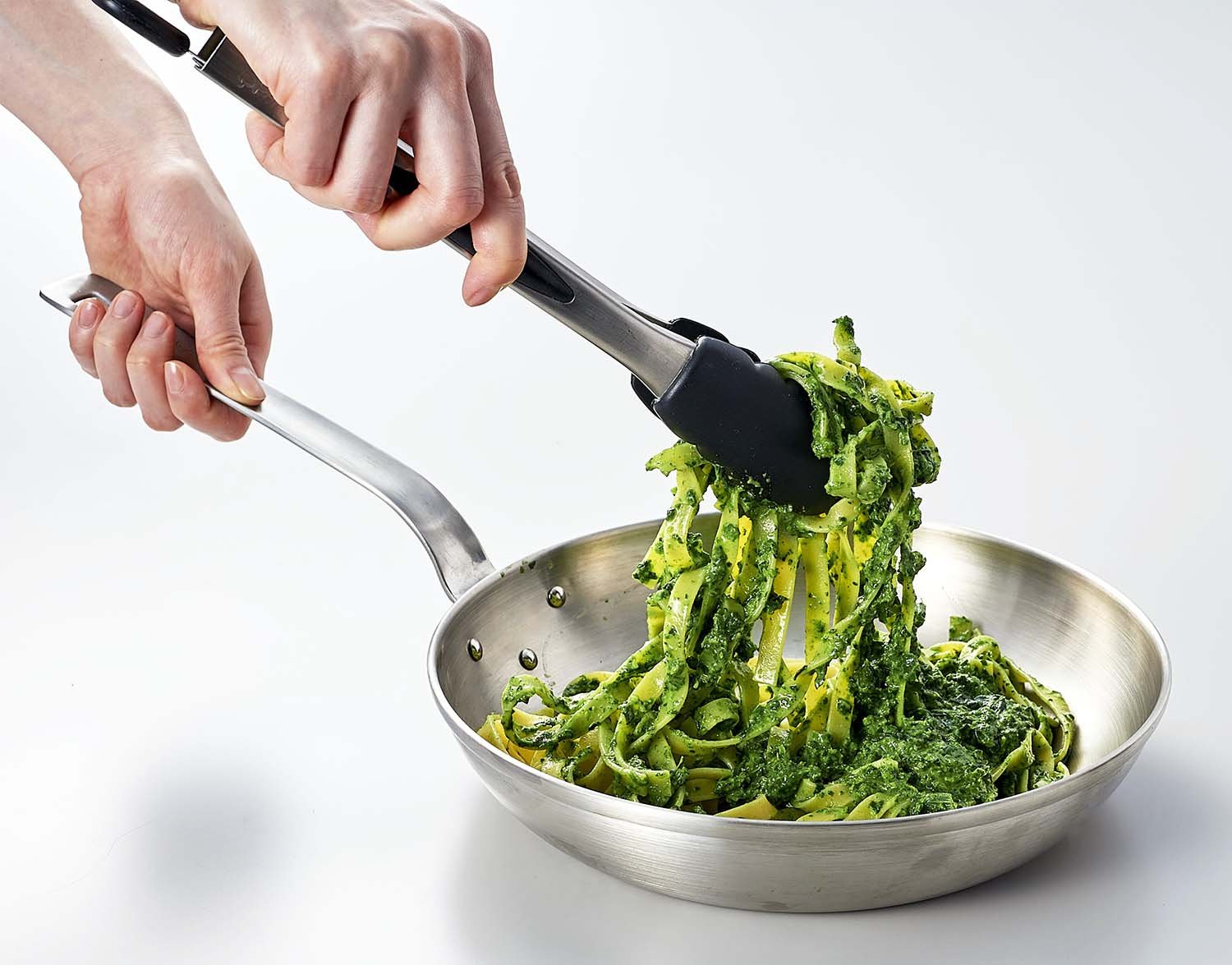 mastrad-pince-de-cuisine-multi-usages-30-cm-manche-acier-inoxydable-embouts-sili image 2