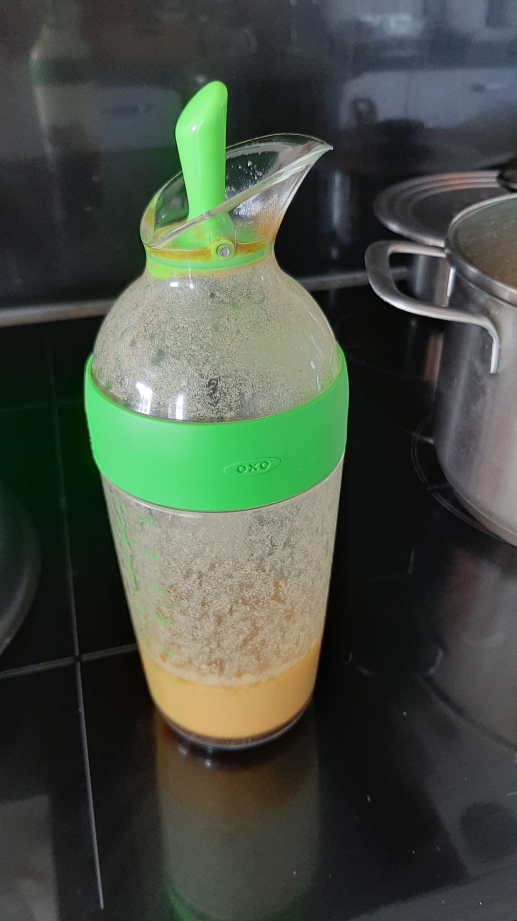 Plus de vinaigrette renversée