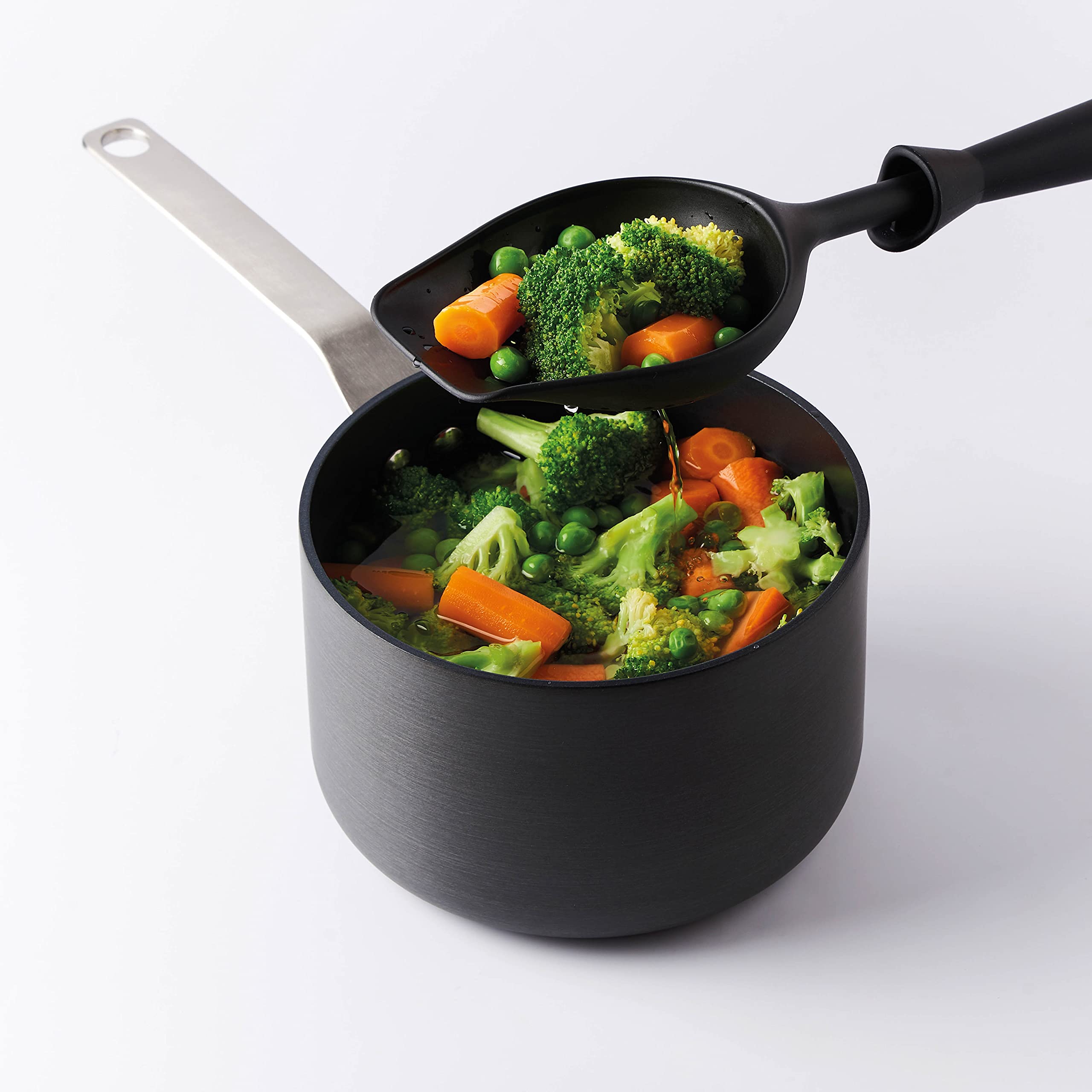 mastrad-f18800-scoop-express-gouttoir-main-noir-tient-debout-sans-bpa image 7