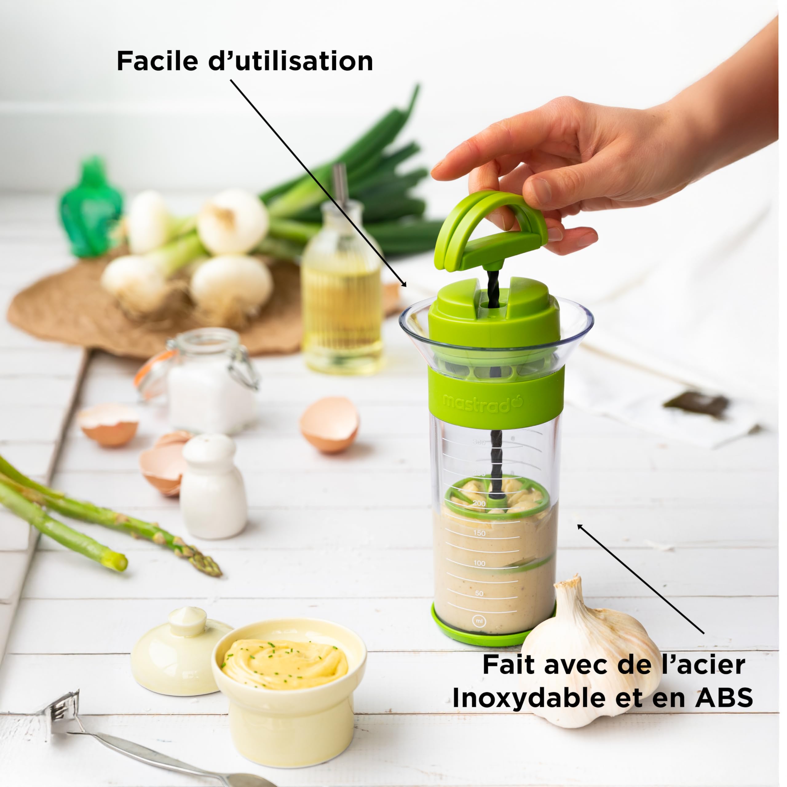 mastrad-toupie-des-sauces-m-langeur-vinaigrette-gradu-300-ml-sans-bpa-sauces-may image 2